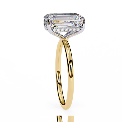Moonlit Emerald Diamond Ring - Espira Gems