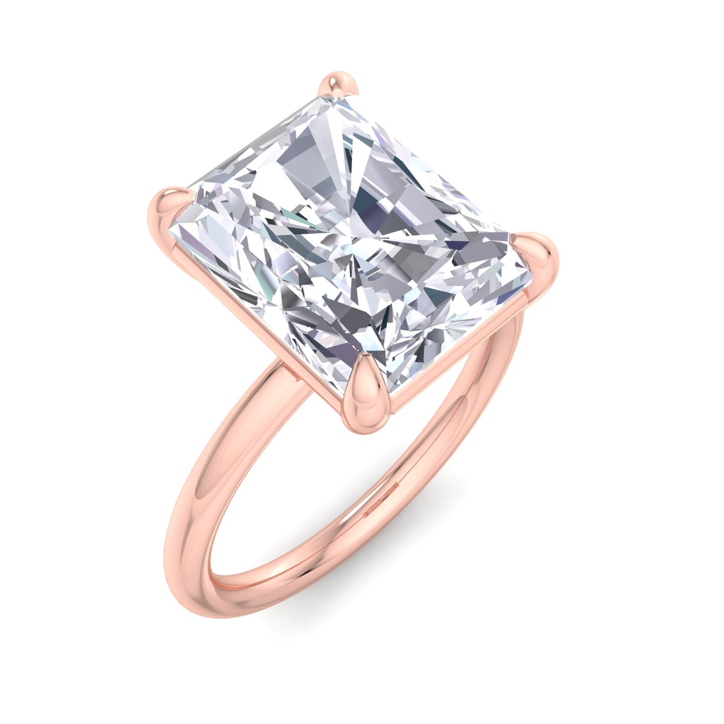 bague liberty avec diamant radiant de 4 carats