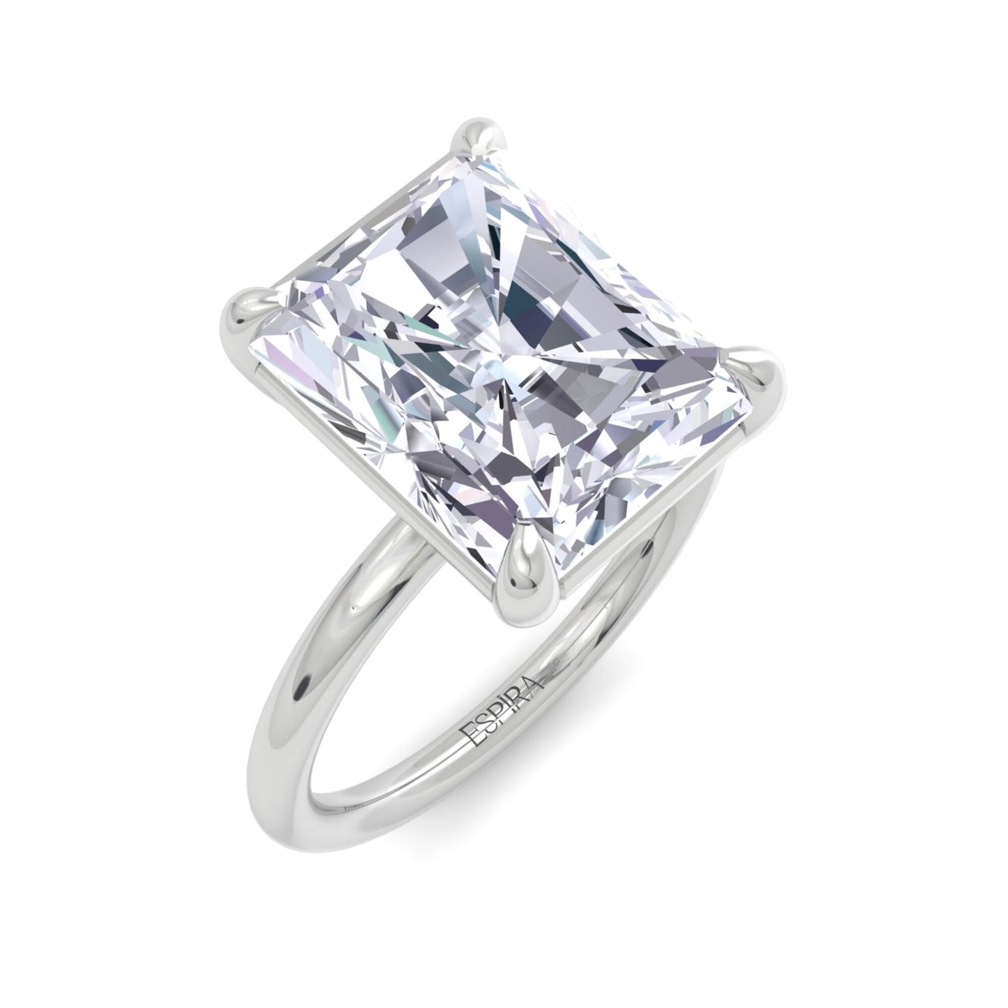 bague liberty avec diamant radiant de 4 carats