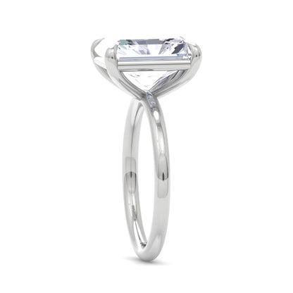 Bague Liberty avec diamant radiant de 4 carats