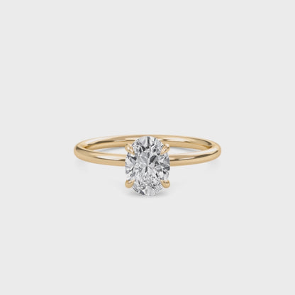 Bague Liberty avec diamant ovale de 2 carats