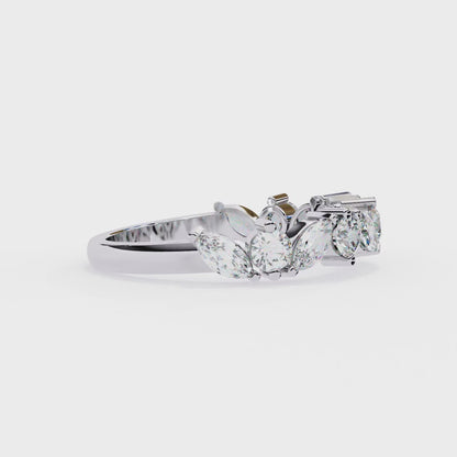 Robin Marquise & Round Diamond Ring