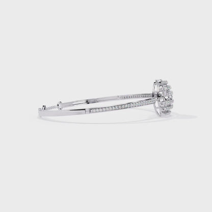 Lustrous Horizon Round Diamond Bracelet